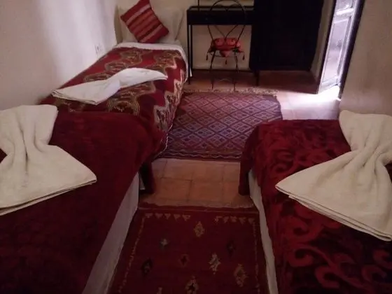 Üç Kişilik Oda