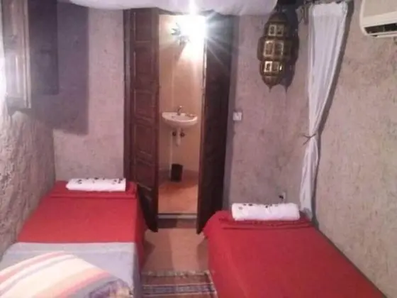 Üç Kişilik Oda
