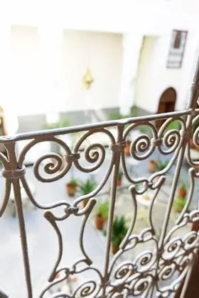 Standard Tek Büyük Yataklı Oda, Avlu Manzaralı