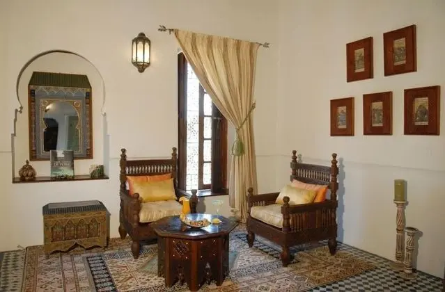 Senior Süit (Le Chant Des Chants)