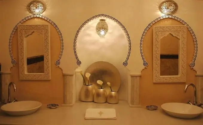 Senior Süit (Le Sable et L'Ecume)