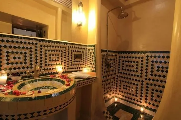 Üç Kişilik Oda (Touareg)