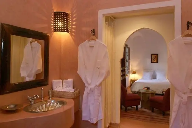 Superior Tek Büyük veya İki Ayrı Yataklı Oda, Sigara İçilmez, Özel Banyo