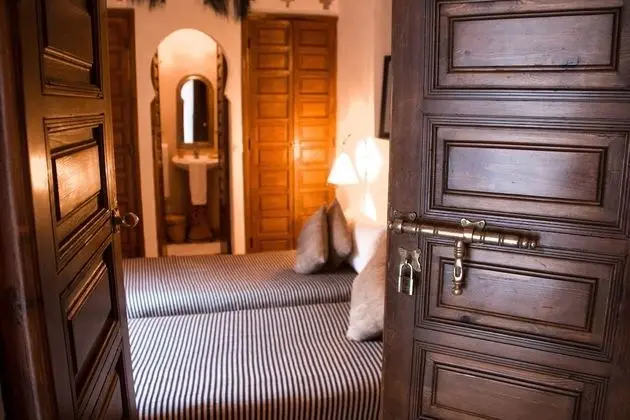 Standard Tek Büyük Yataklı Oda