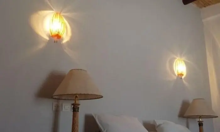 Büyük Yataklı Tek Kişilik Oda