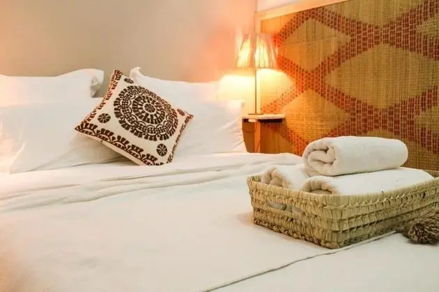 Tek Büyük Yataklı Oda (Fes)