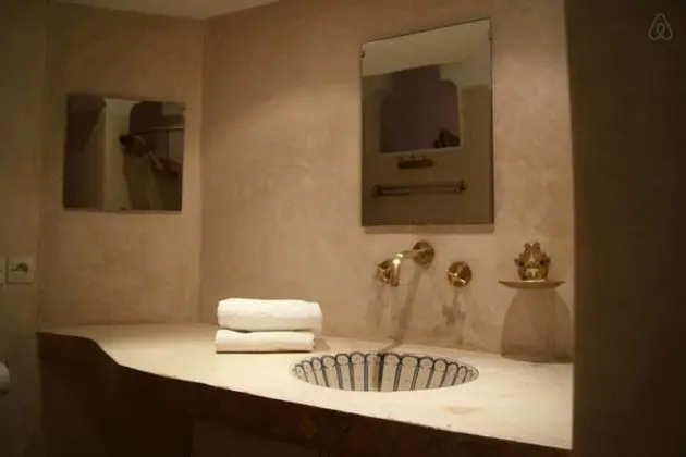 Tek Büyük Yataklı Oda (Tanger)