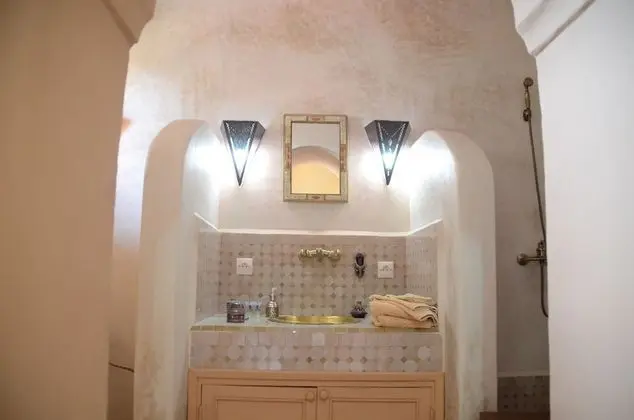 Comfort Tek Büyük Yataklı Oda, 1 Çift Kişilik Yatak, Özel Banyo, Havuz Manzaralı