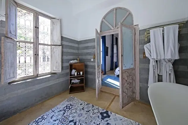 Superior Süit, 1 Yatak Odası, Banyolu/Duşlu, Avlu