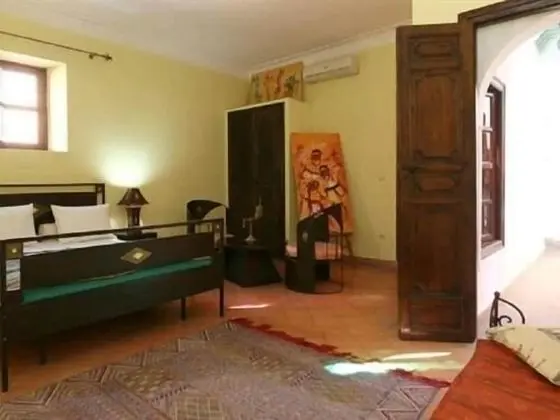 Comfort Tek Büyük Yataklı Oda