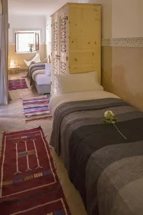 İki Ayrı Yataklı Oda (Fez)