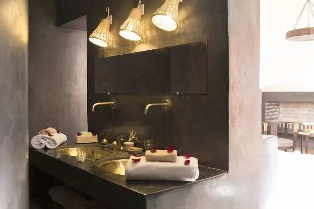 Premium Tek Büyük Yataklı Oda, Balkon (Essaouira)