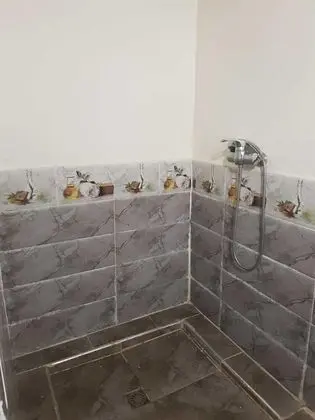 Üç Kişilik Oda