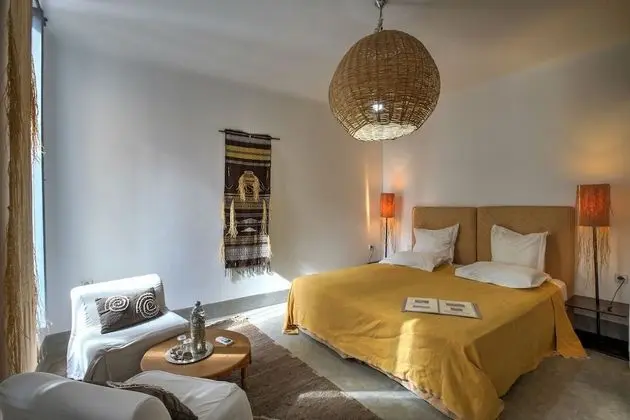 Standard Tek Büyük Yataklı Oda