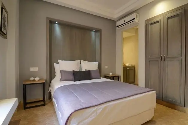 Superior Oda, 1 Büyük (Queen) Boy Yatak