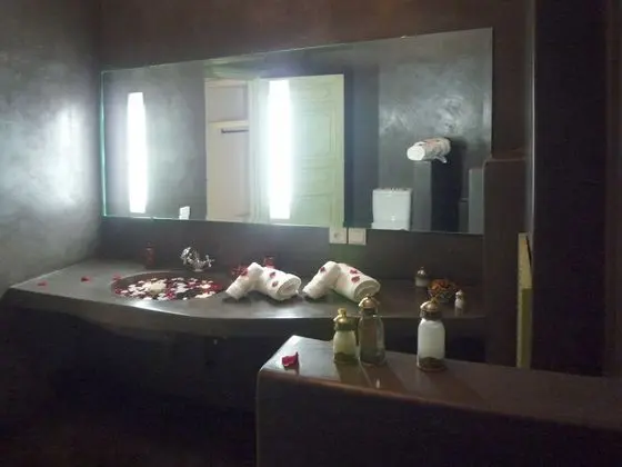 Deluxe Tek Büyük veya İki Ayrı Yataklı Oda