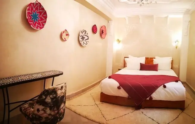 Standard Tek Büyük Yataklı Oda (Majorelle)