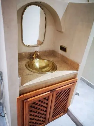 Standard Tek Büyük Yataklı Oda (Majorelle)