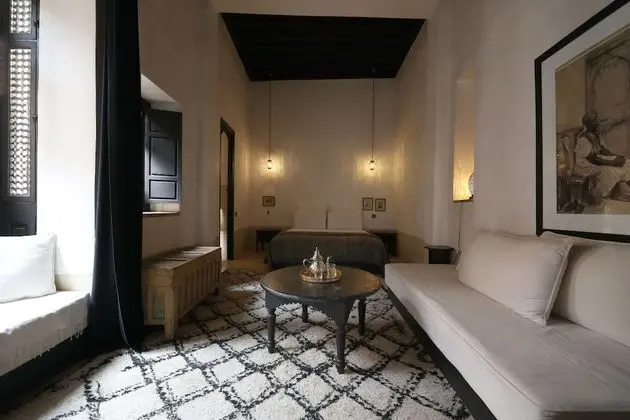 Superior Süit (Menzehjouj)