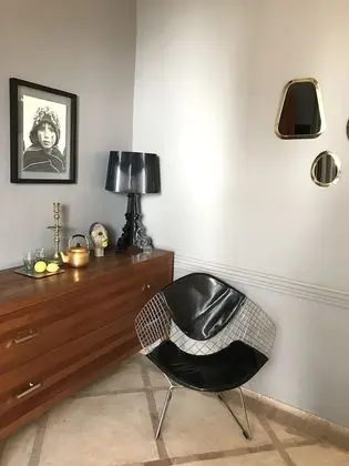 Classic Tek Büyük Yataklı Oda