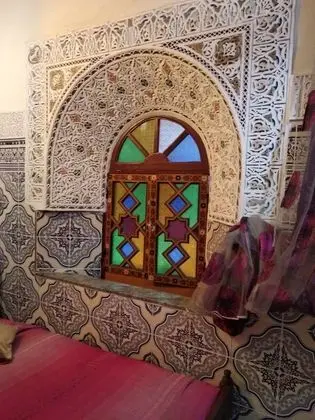 Royal Süit, Sigara İçilmez