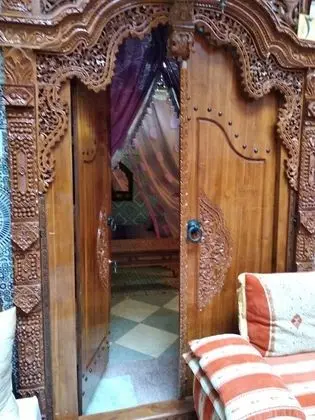 Royal Süit, Sigara İçilmez