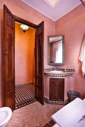 Superior Tek Büyük veya İki Ayrı Yataklı Oda