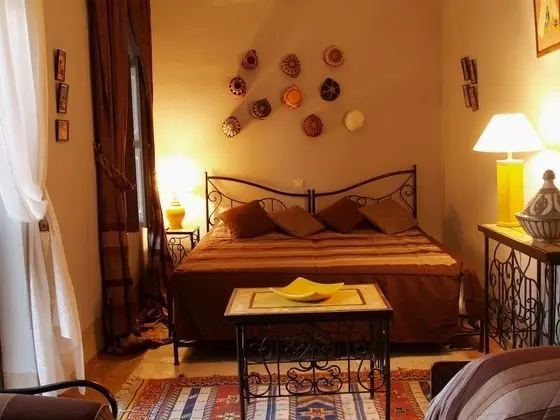 Tek Büyük Yataklı Oda (Bab Aguedal)