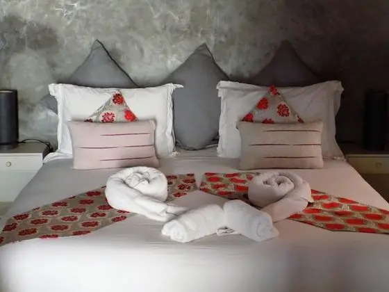 Comfort İki Ayrı Yataklı Oda, Veranda, Avlu Manzaralı (Alizee)