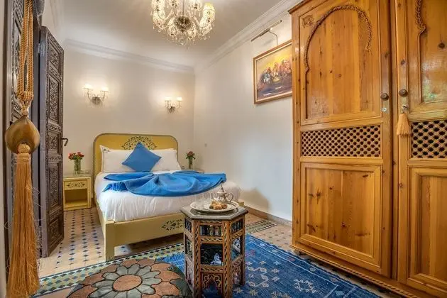 Basic Tek Büyük Yataklı Oda