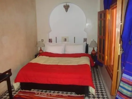 Üç Kişilik Oda (Marjana)