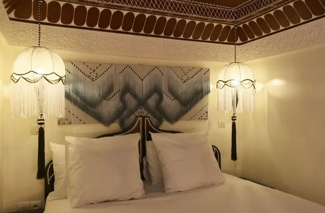 Junior Süit (Chaouen)