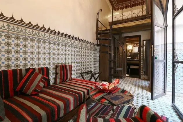 Junior Süit (Chaouen)