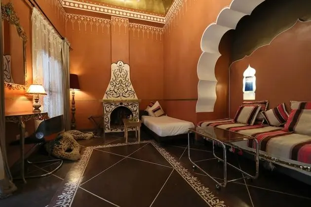 Superior Süit (Benares)