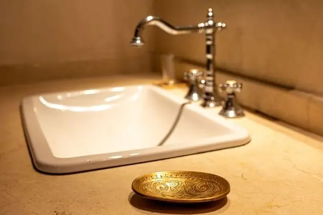 Junior Süit, 1 Büyük (Queen) Boy Yatak, Okyanus Manzaralı