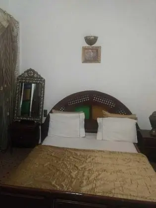 Tek Büyük Yataklı Oda