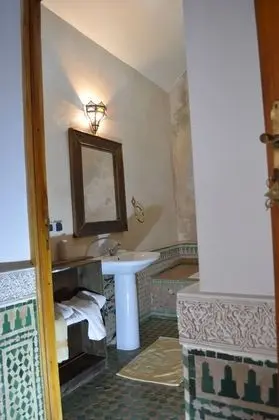 Traditional Üç Kişilik Oda (Orangerie)