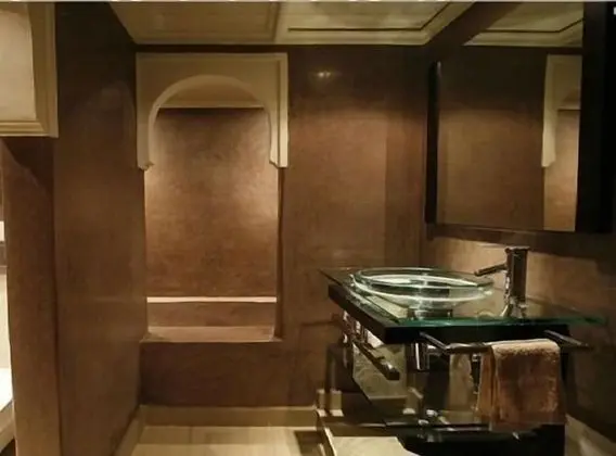 Standard Tek Büyük Yataklı Oda, Özel Banyo (La Dolcé)