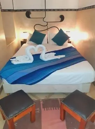 Premium Tek Büyük Yataklı Oda