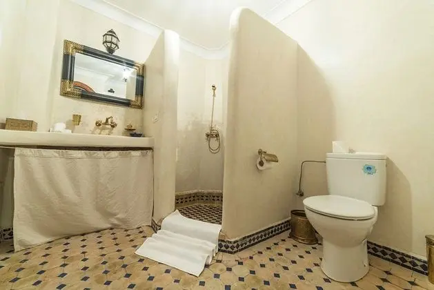 Tek Büyük Yataklı Oda (Emeraude)