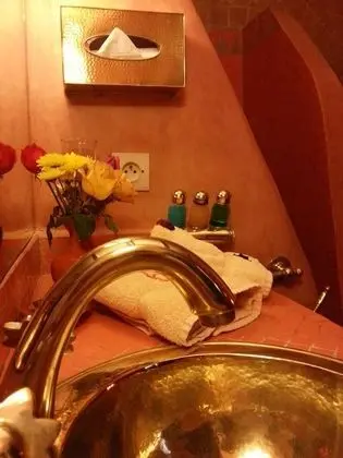 Tek Büyük Yataklı Oda, Sigara İçilmez (Orange)