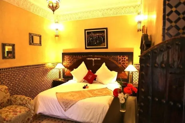 Deluxe Tek Büyük veya İki Ayrı Yataklı Oda, 1 Yatak Odası, Banyolu/Duşlu, Bahçe Manzaralı