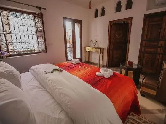 Tek Büyük veya İki Ayrı Yataklı Oda, Özel Banyo