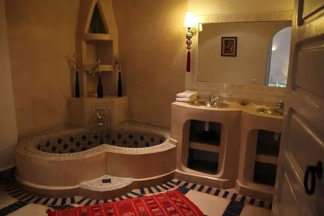 Luxury Tek Büyük veya İki Ayrı Yataklı Oda