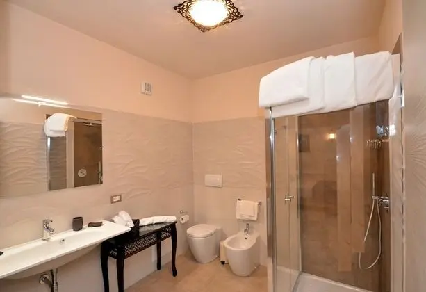 Comfort Tek Büyük Yataklı Oda, 1 Yatak Odası, Özel Banyo