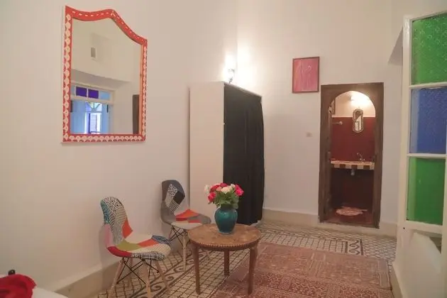 Tek Büyük Yataklı Oda (Flowers)