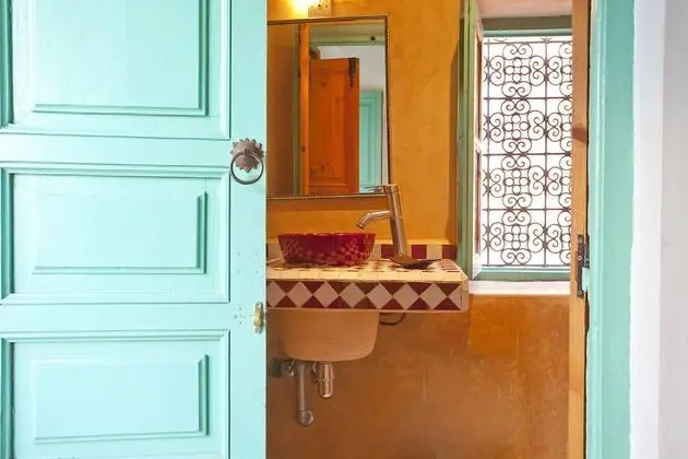 Superior Üç Kişilik Oda, Özel Banyo, Avlu Manzaralı (Touareg)