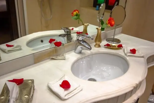 Deluxe Tek Büyük veya İki Ayrı Yataklı Oda, 1 Çift Kişilik Yatak