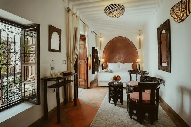 Premier Tek Büyük Yataklı Oda (Malika)