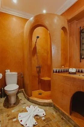 Premier Tek Büyük Yataklı Oda (Malika)